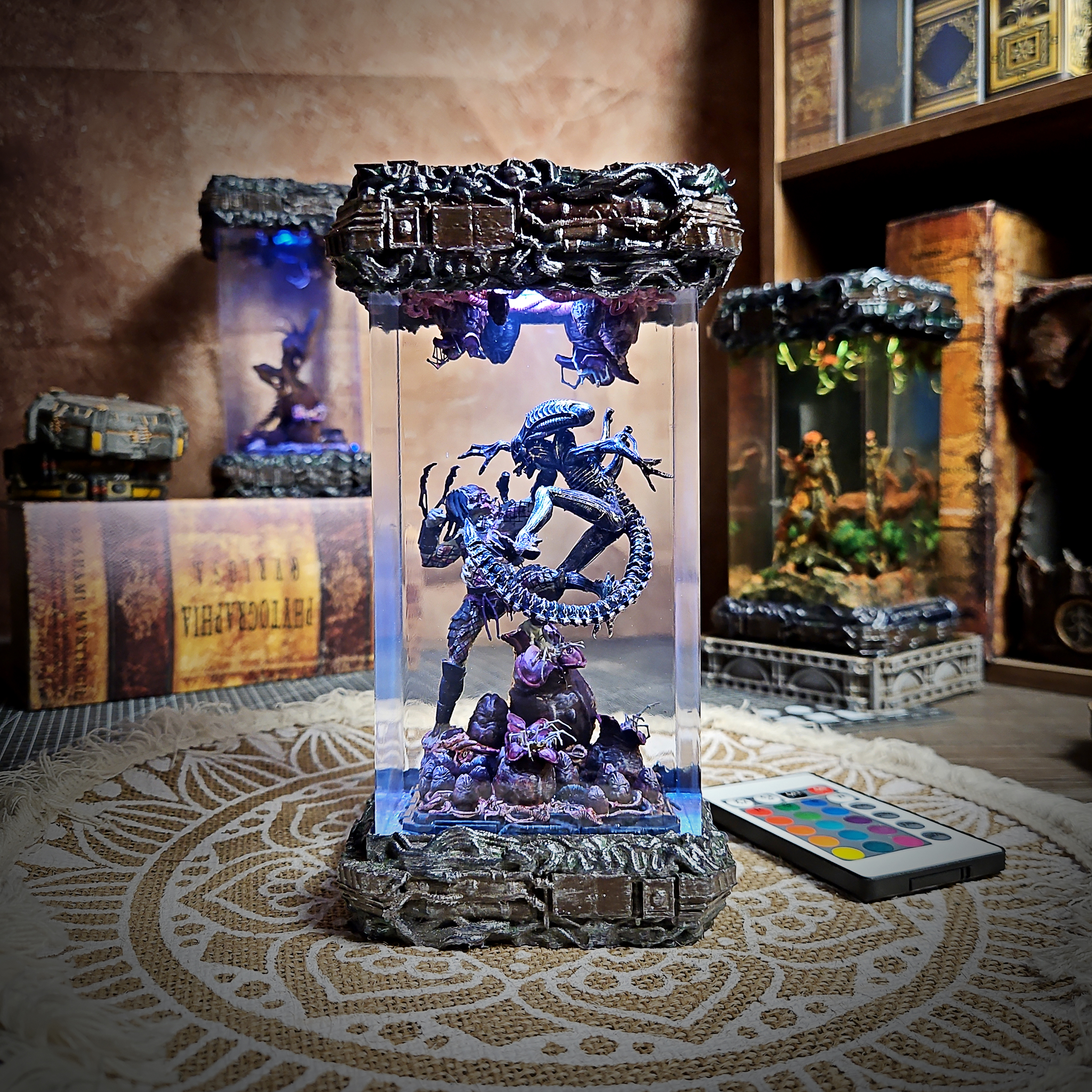 ALIEN AND PREDATOR - Image 2