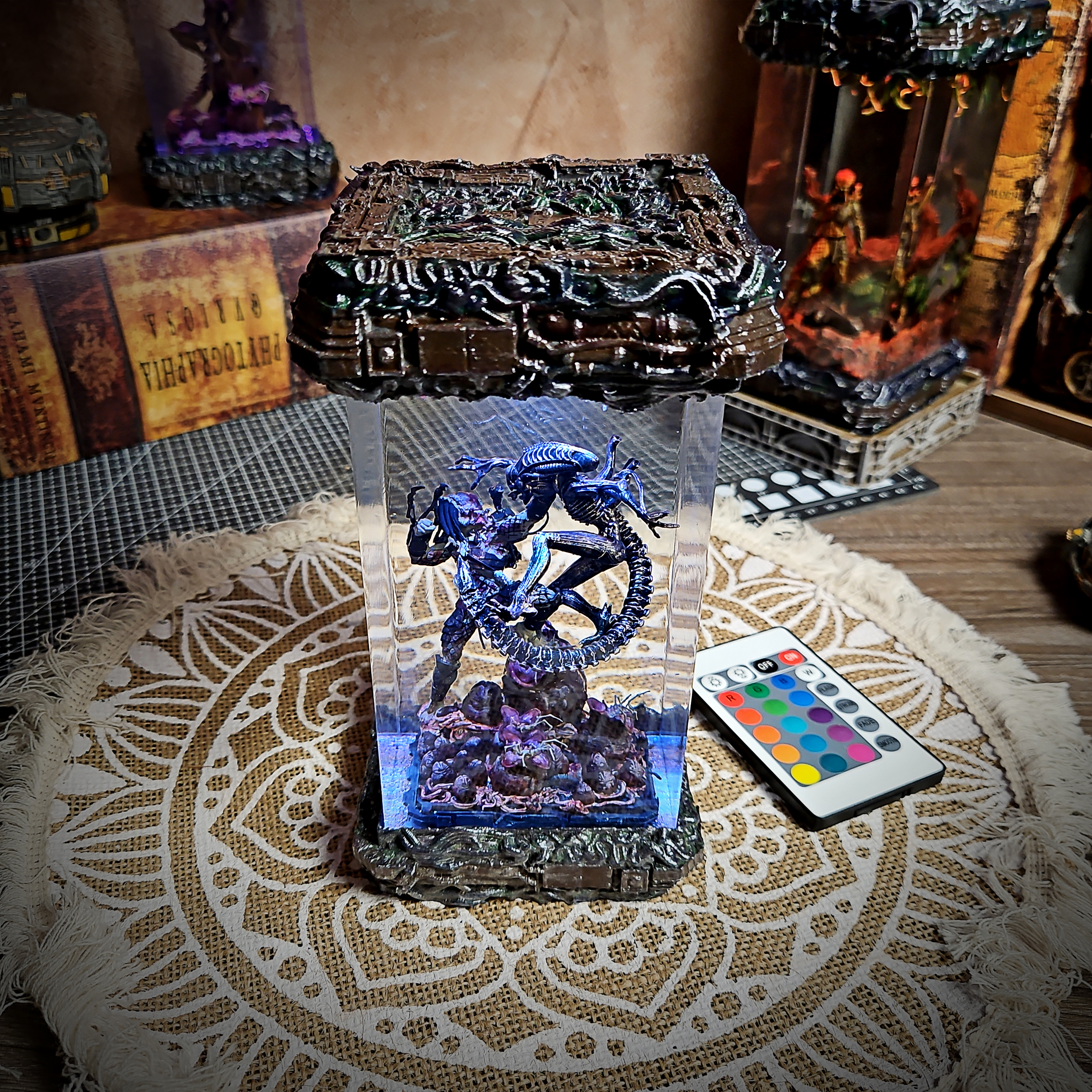 ALIEN AND PREDATOR - Image 4